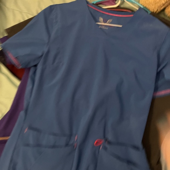 Smitten scrubs - Picture 10 of 12